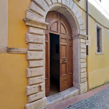 Nuovo!! Casetta Orsini Apartment Toffia