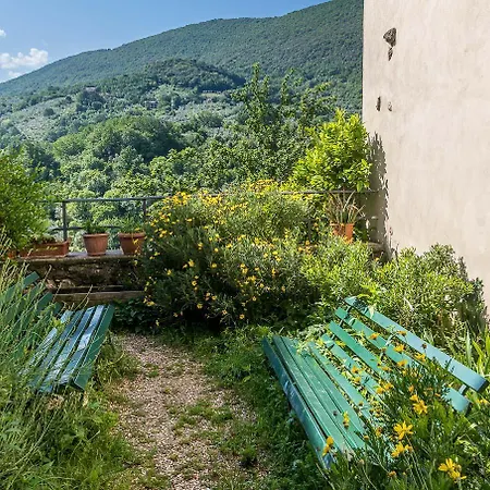 Casetta Orsini 公寓 Toffia